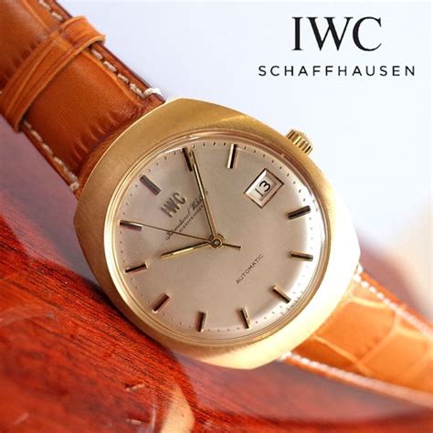 iwc schaffhausen kursiv automatic 1984|More.